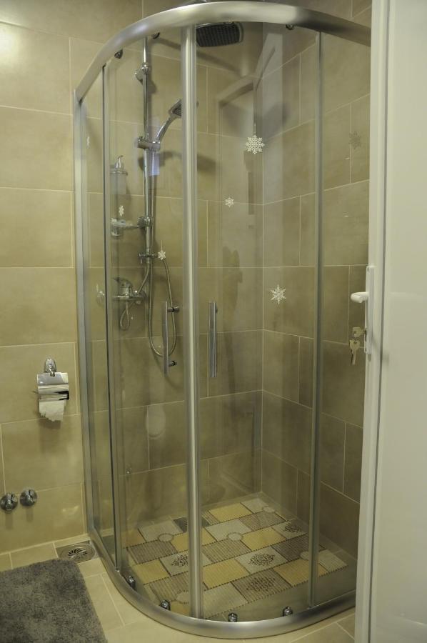 Favorit Apartments Čačak エクステリア 写真