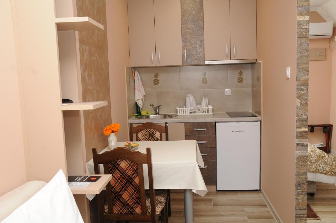 Favorit Apartments Čačak エクステリア 写真
