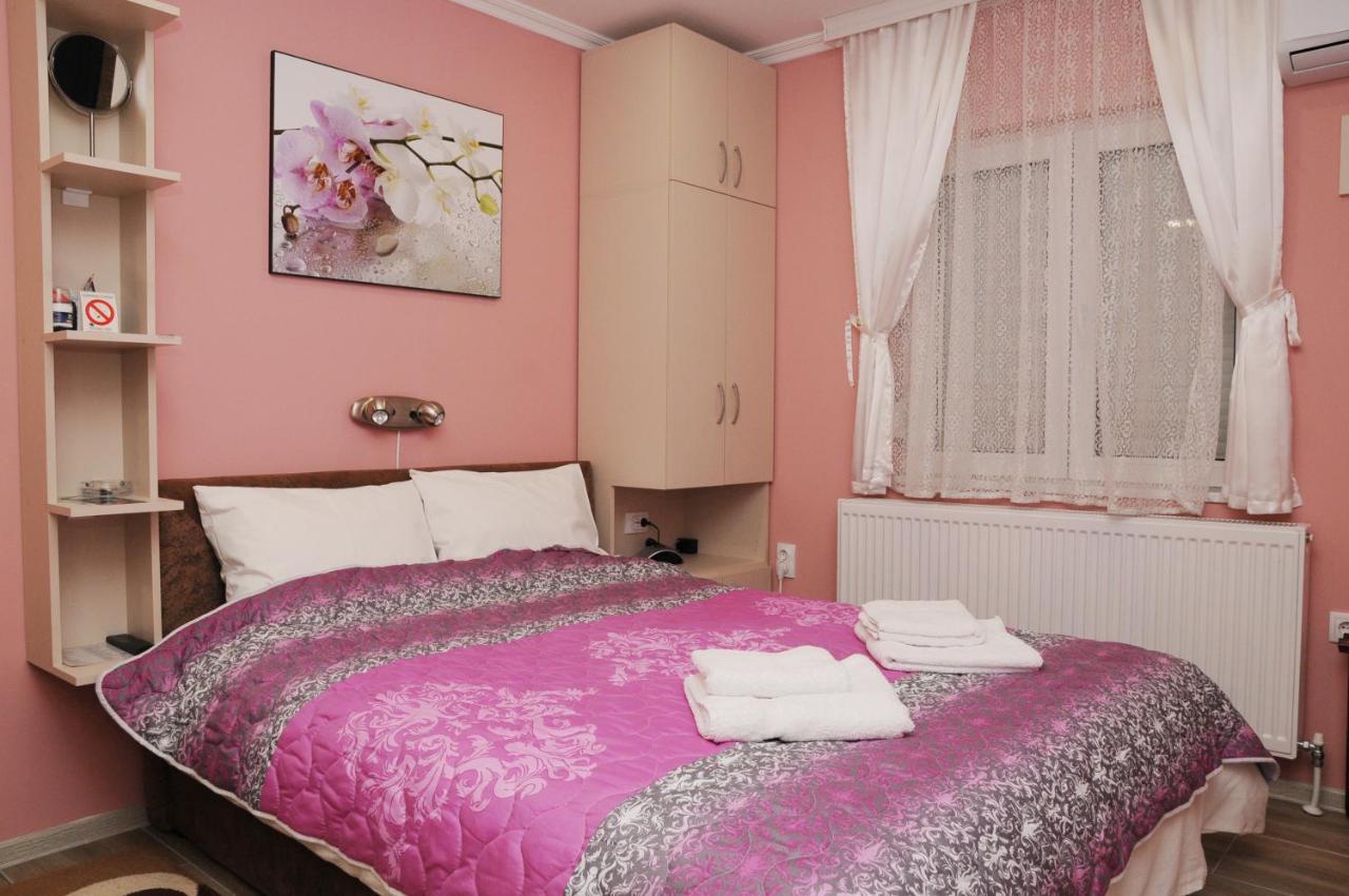 Favorit Apartments Čačak エクステリア 写真